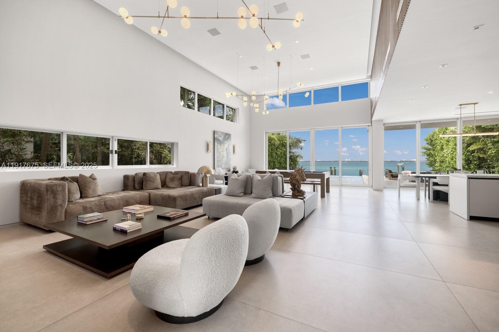 1379 Venetian Way photo 12