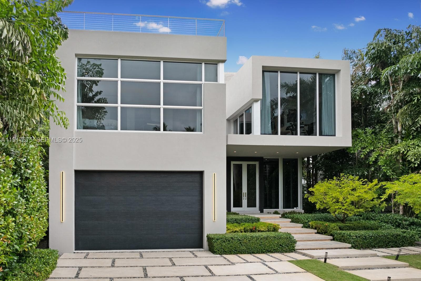 1379 Venetian Way photo 9