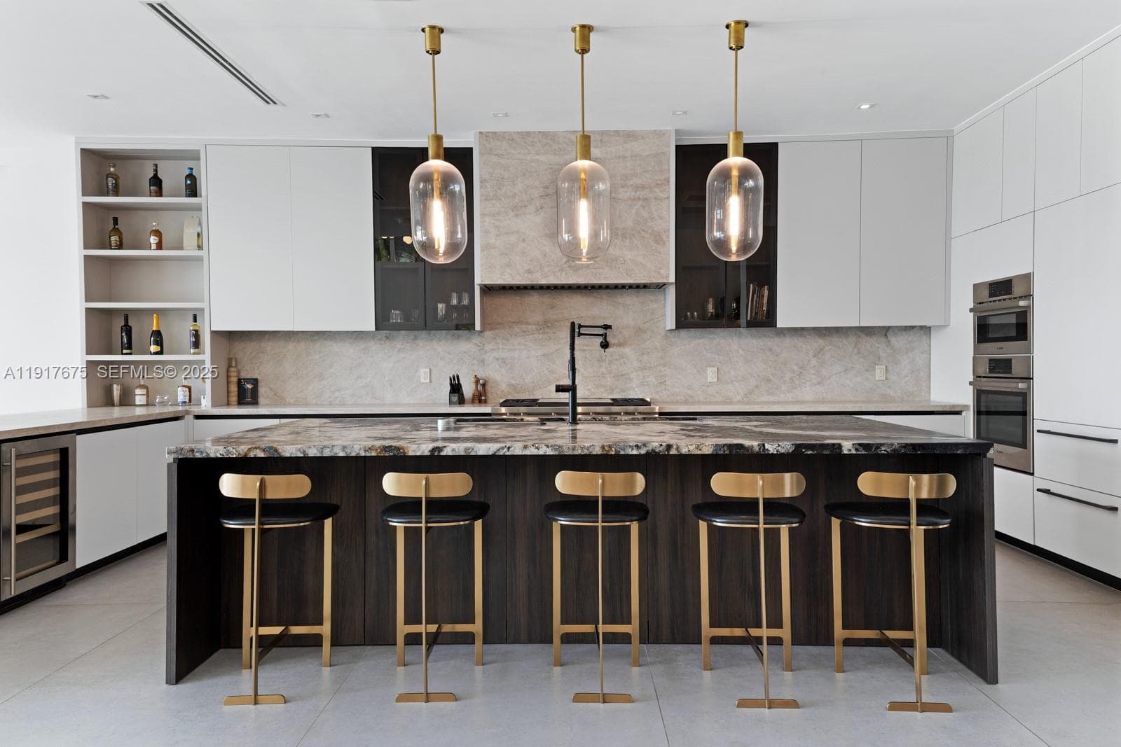 1379 Venetian Way photo 19