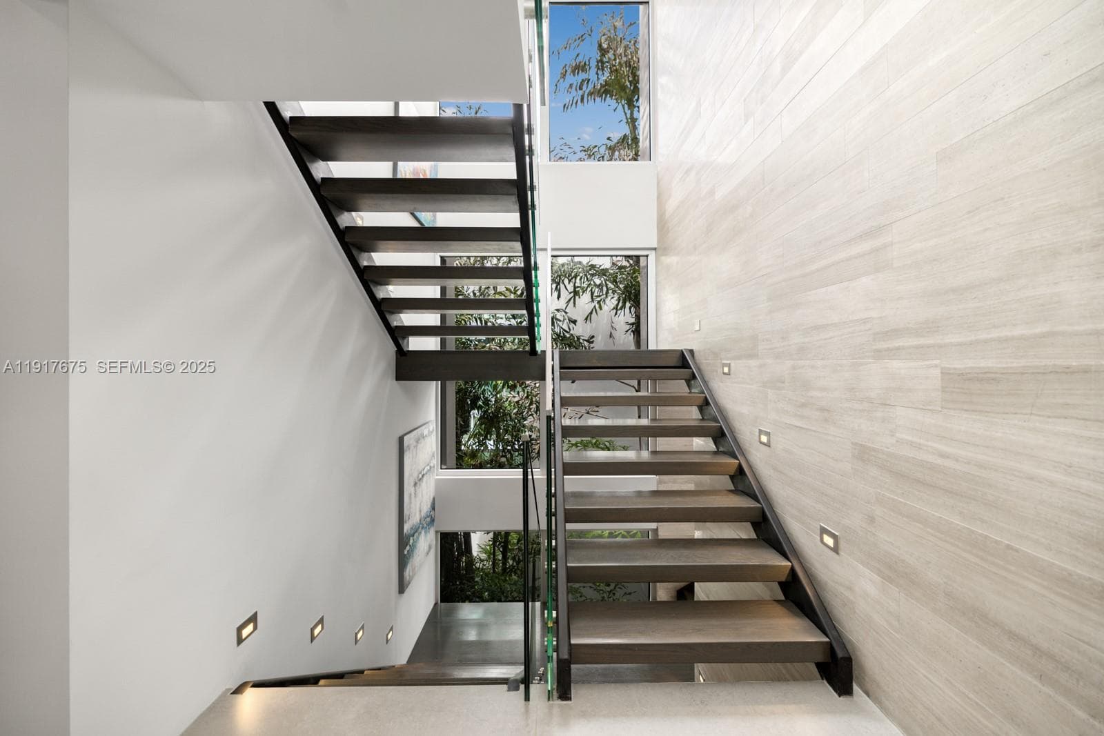 1379 Venetian Way photo 25