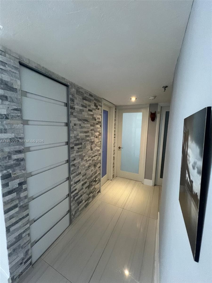 17878 N Bay Rd 507 photo 11