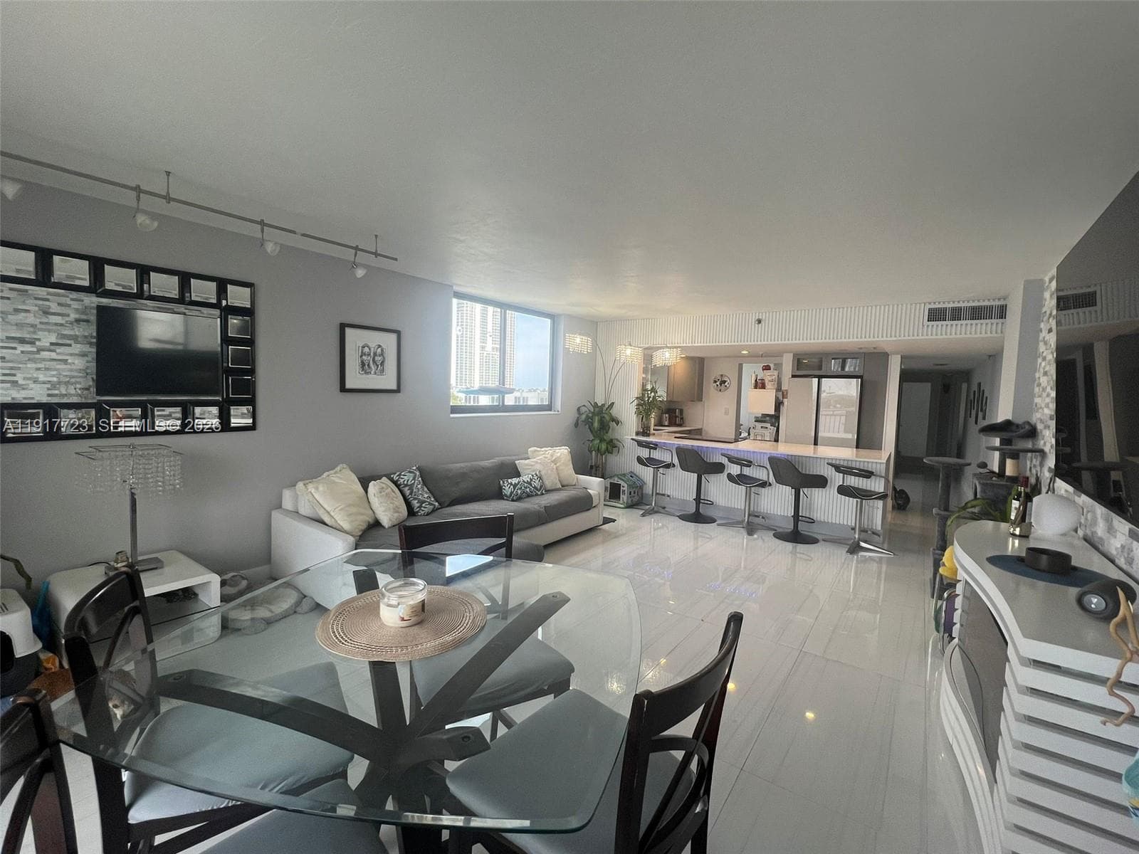 17878 N Bay Rd 507 photo 21