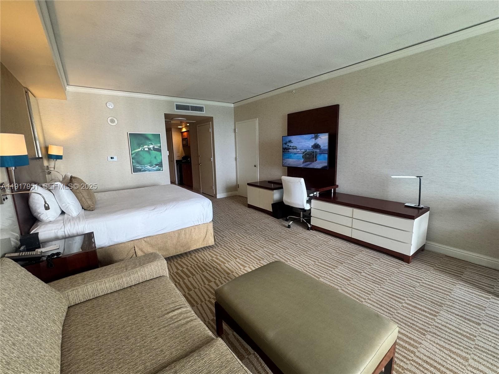 18001 Collins ave 2107 photo 7