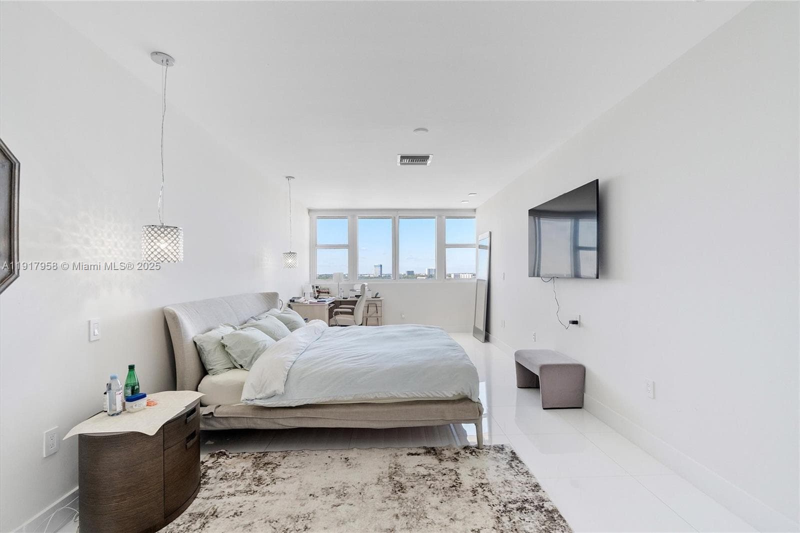 10275 Collins Ave 1523 photo 14