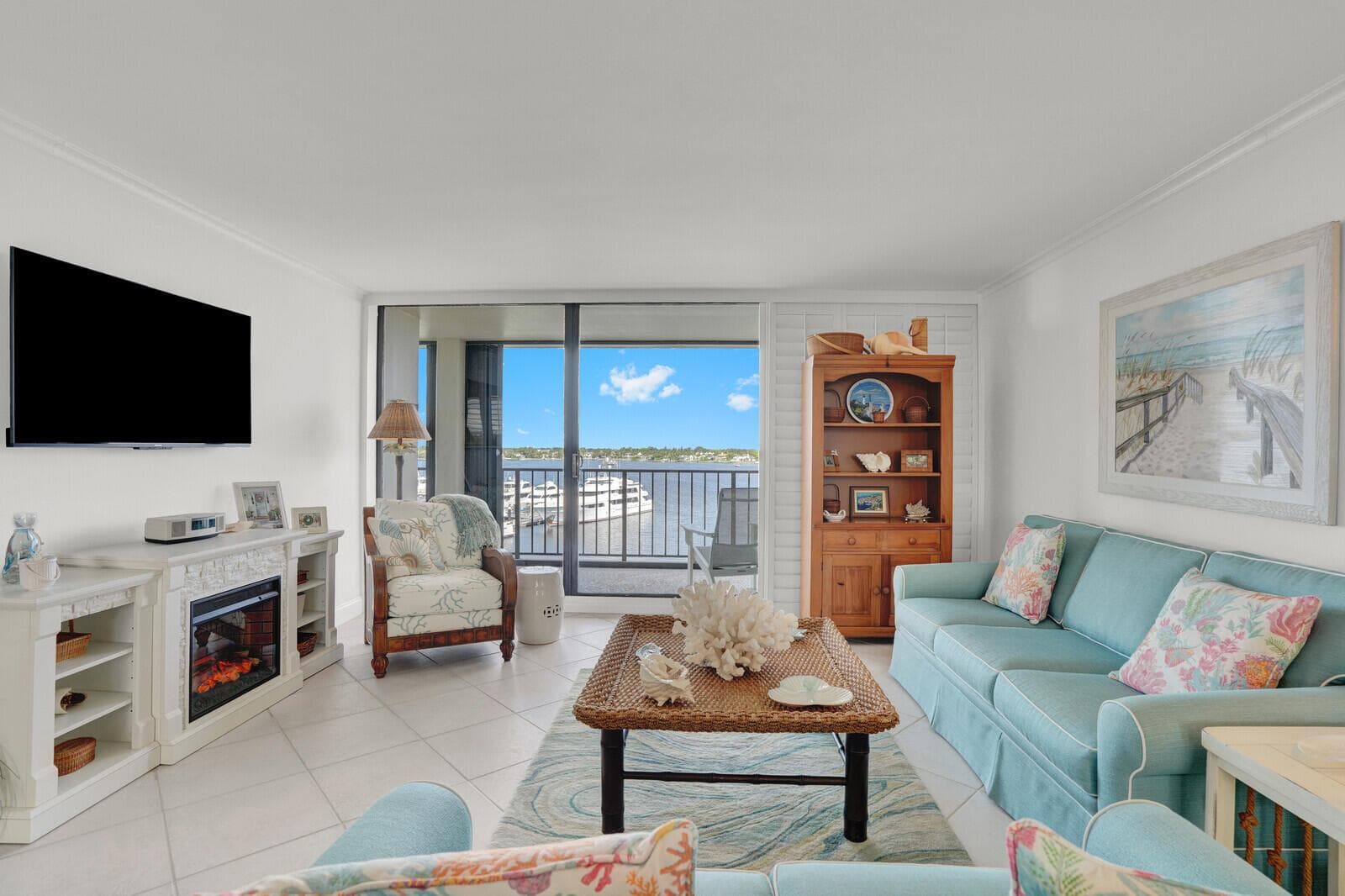 132 Lakeshore Drive 617 photo 12
