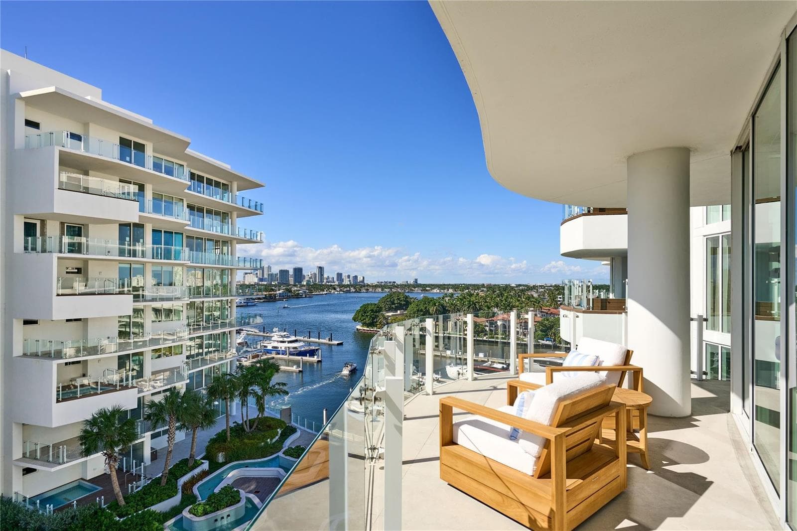 2241 SE 17 Street #704 3
