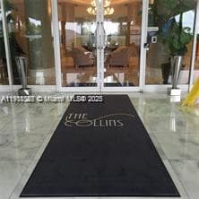 6917 Collins Ave PH20 photo 2