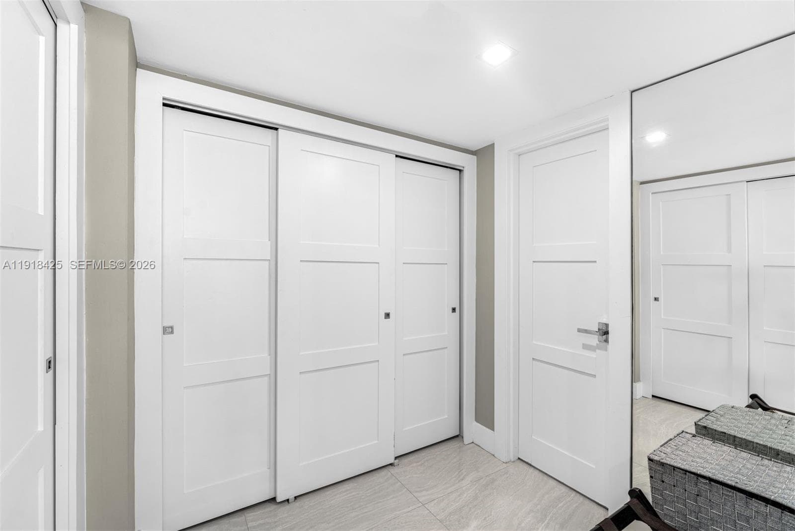 5225 Collins Ave 603 photo 13