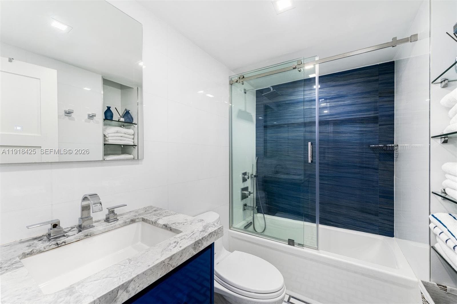5225 Collins Ave 603 photo 17