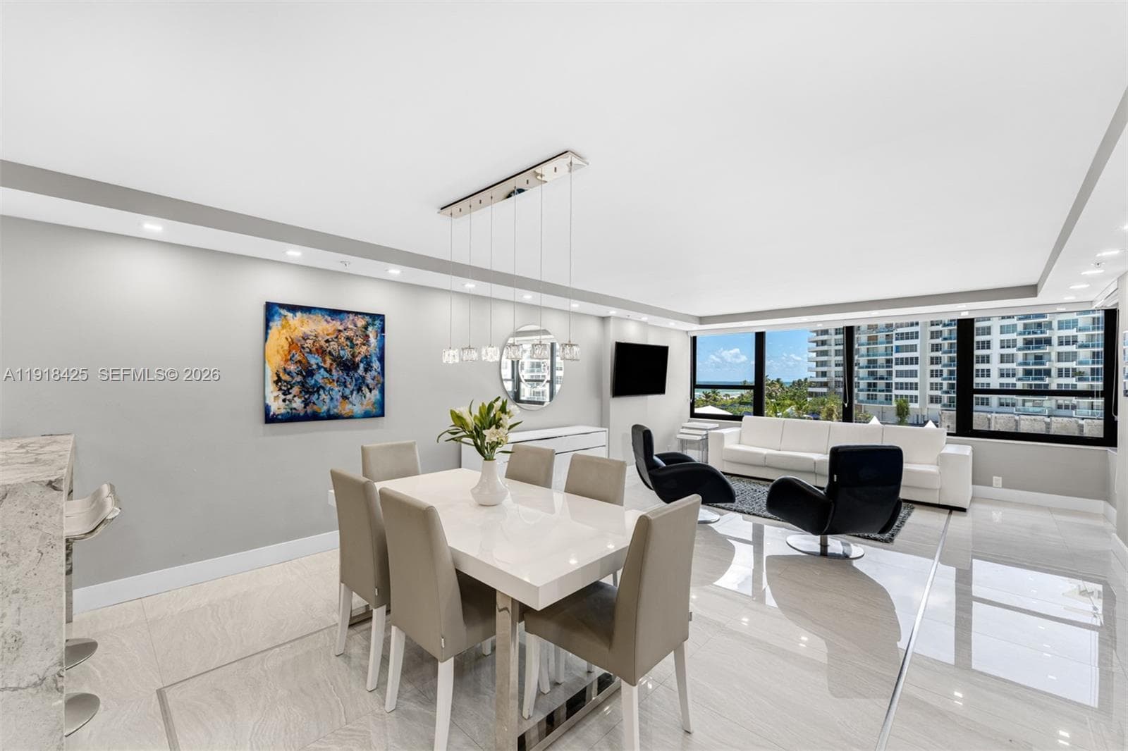 5225 Collins Ave 603 photo 4