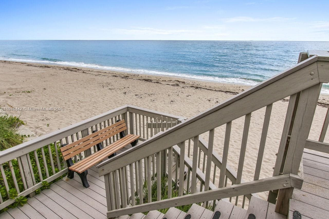 5420 Ocean Dr 305 photo 21