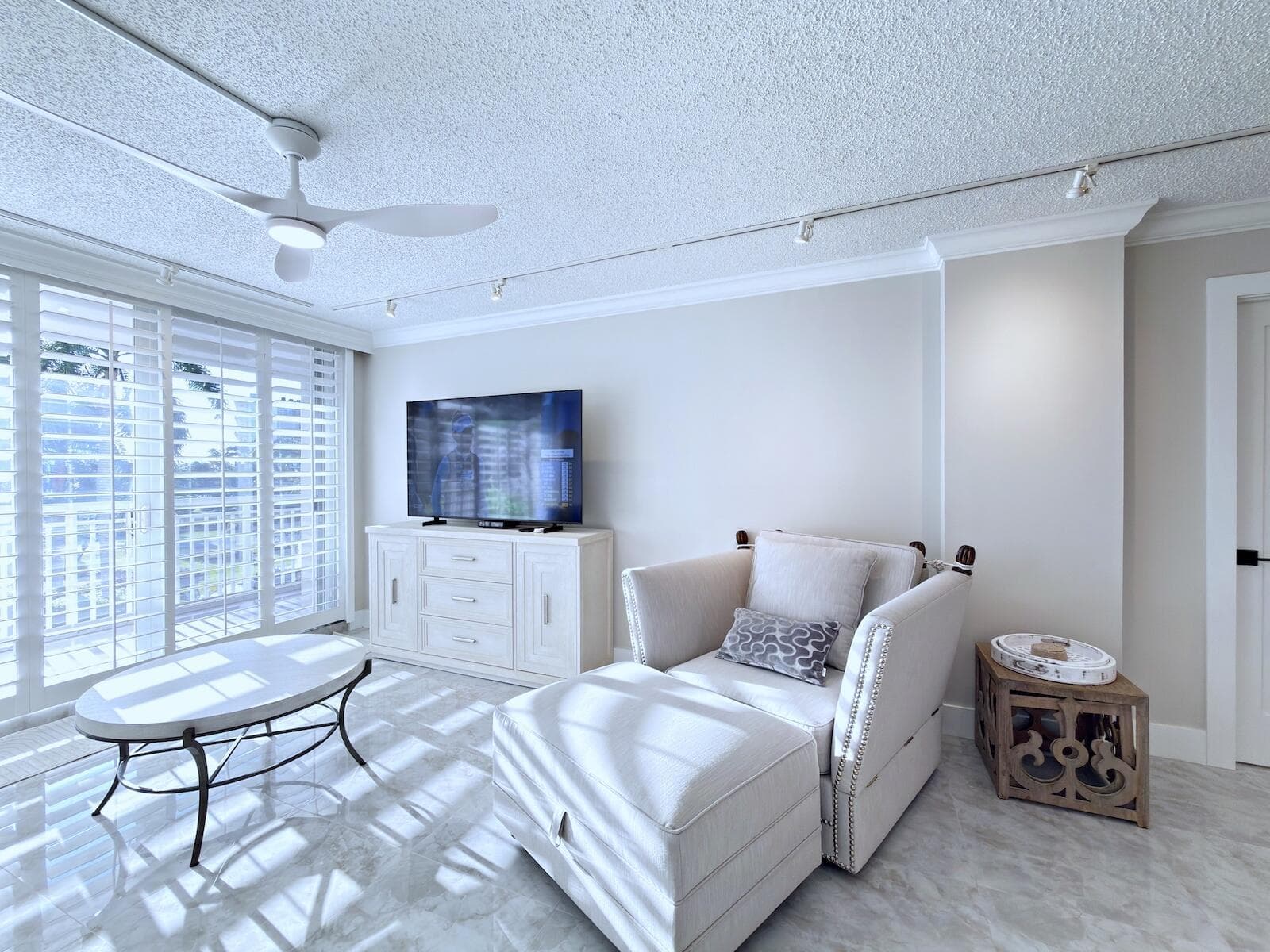 3546 S Ocean Boulevard 316 photo 9
