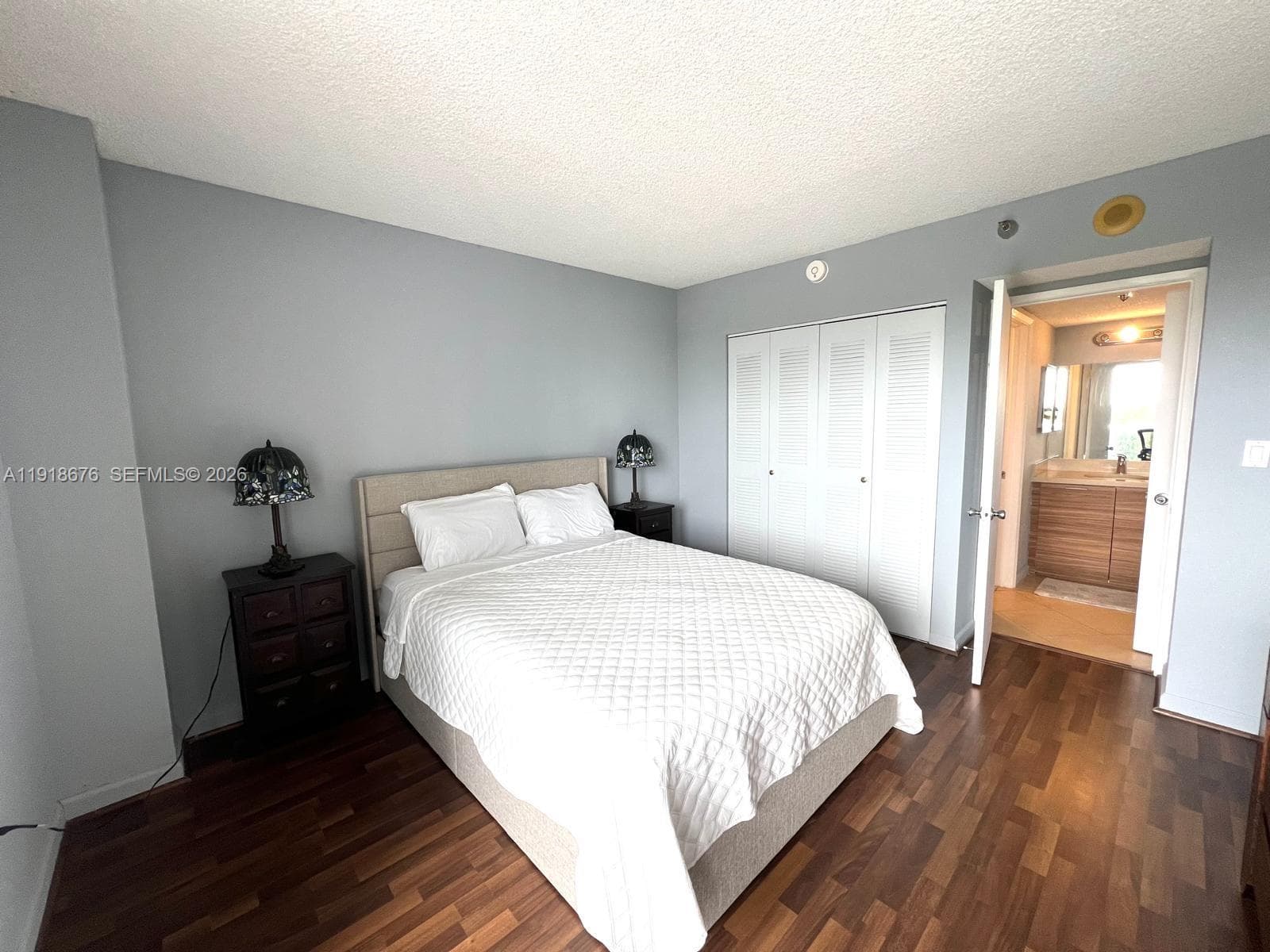 20515 Country Club Dr 541 photo 13