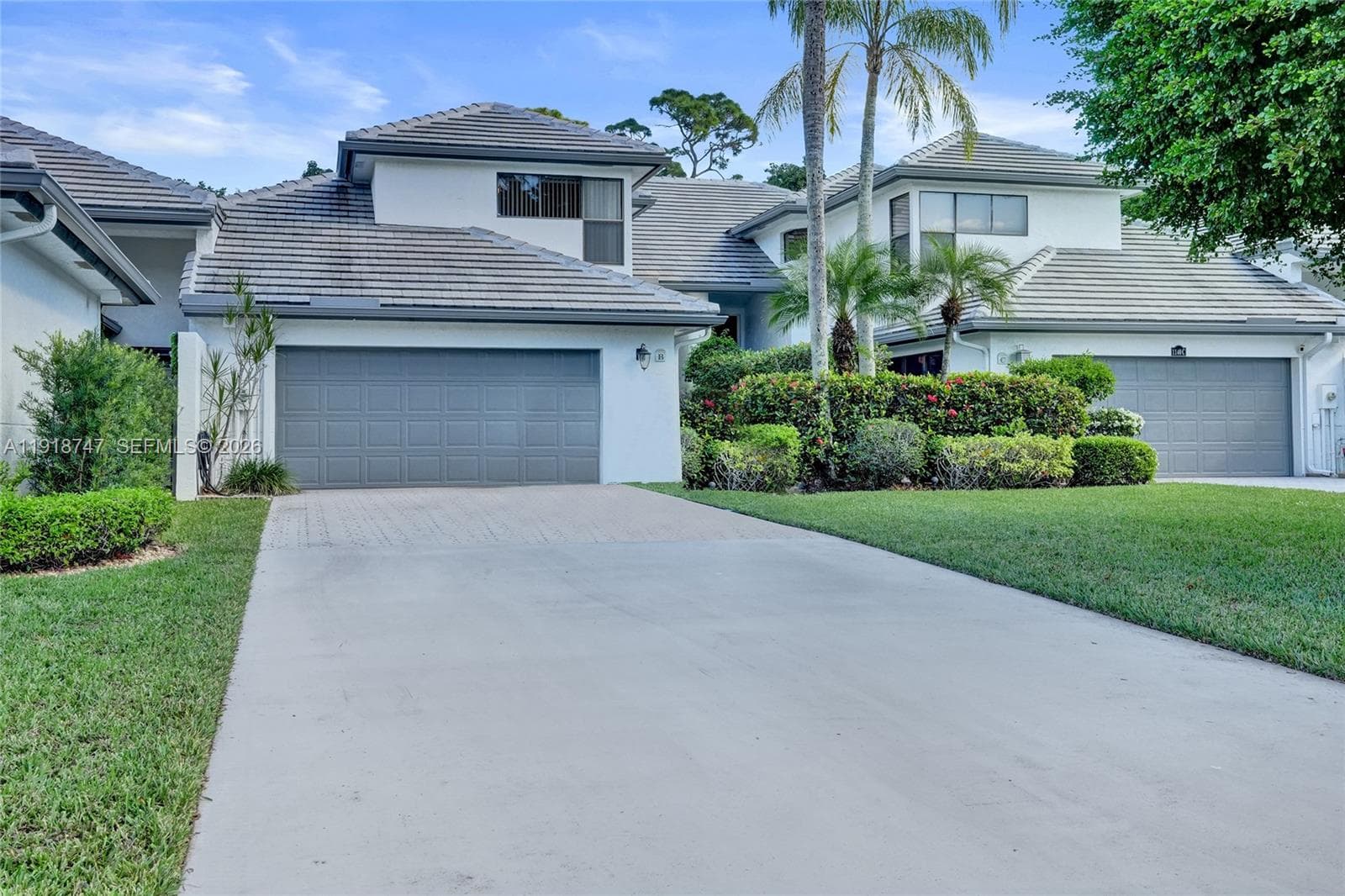 1140 Sand Drift Way B photo 1