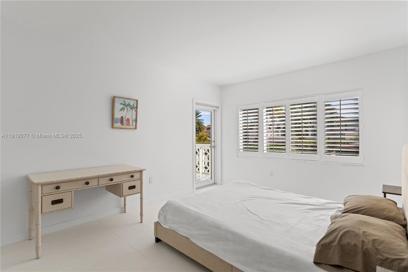 3209 Ocean Dr 2M photo 18