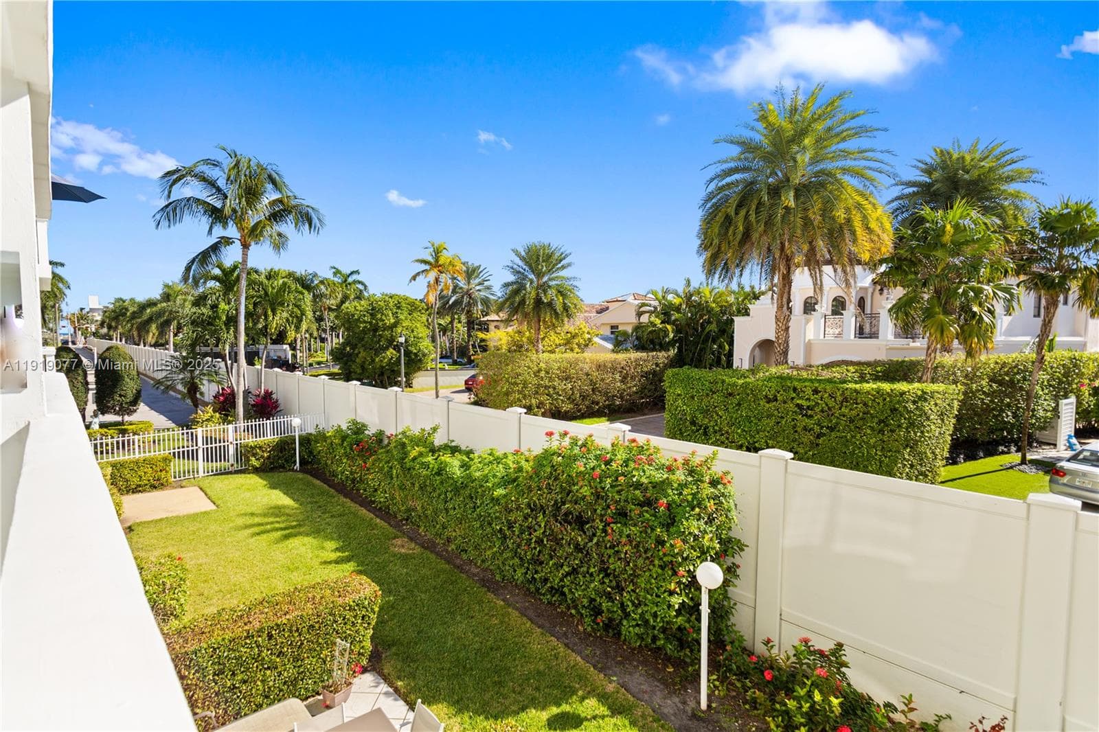 3209 Ocean Dr 2M photo 4