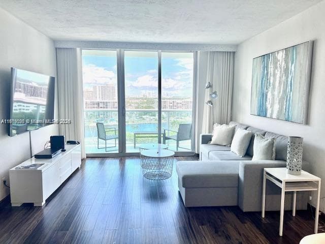 3801 S Ocean Dr 15P photo 1