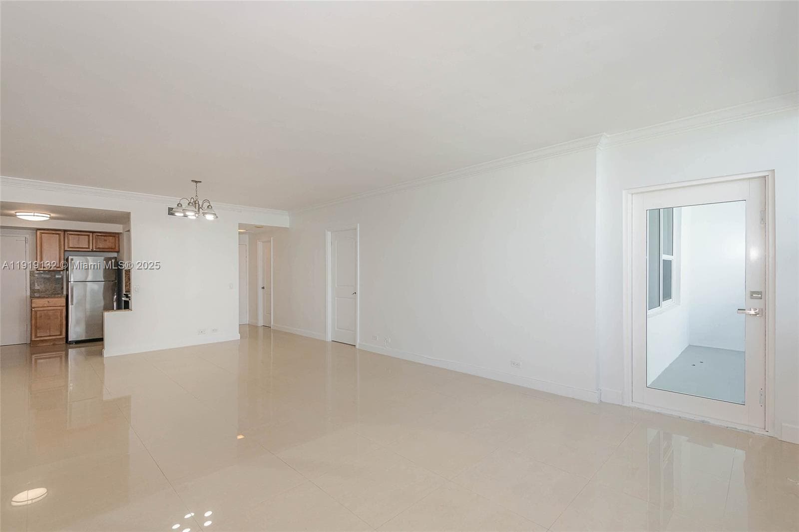 3505 Ocean Dr 1411 photo 7