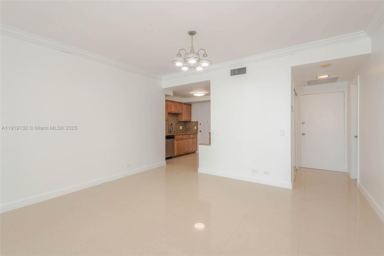 3505 Ocean Dr 1411 photo 9