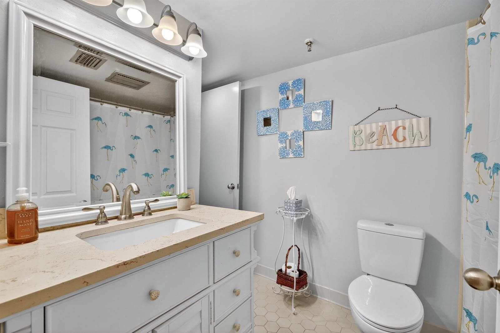 801 S Ocean Drive 910 photo 3