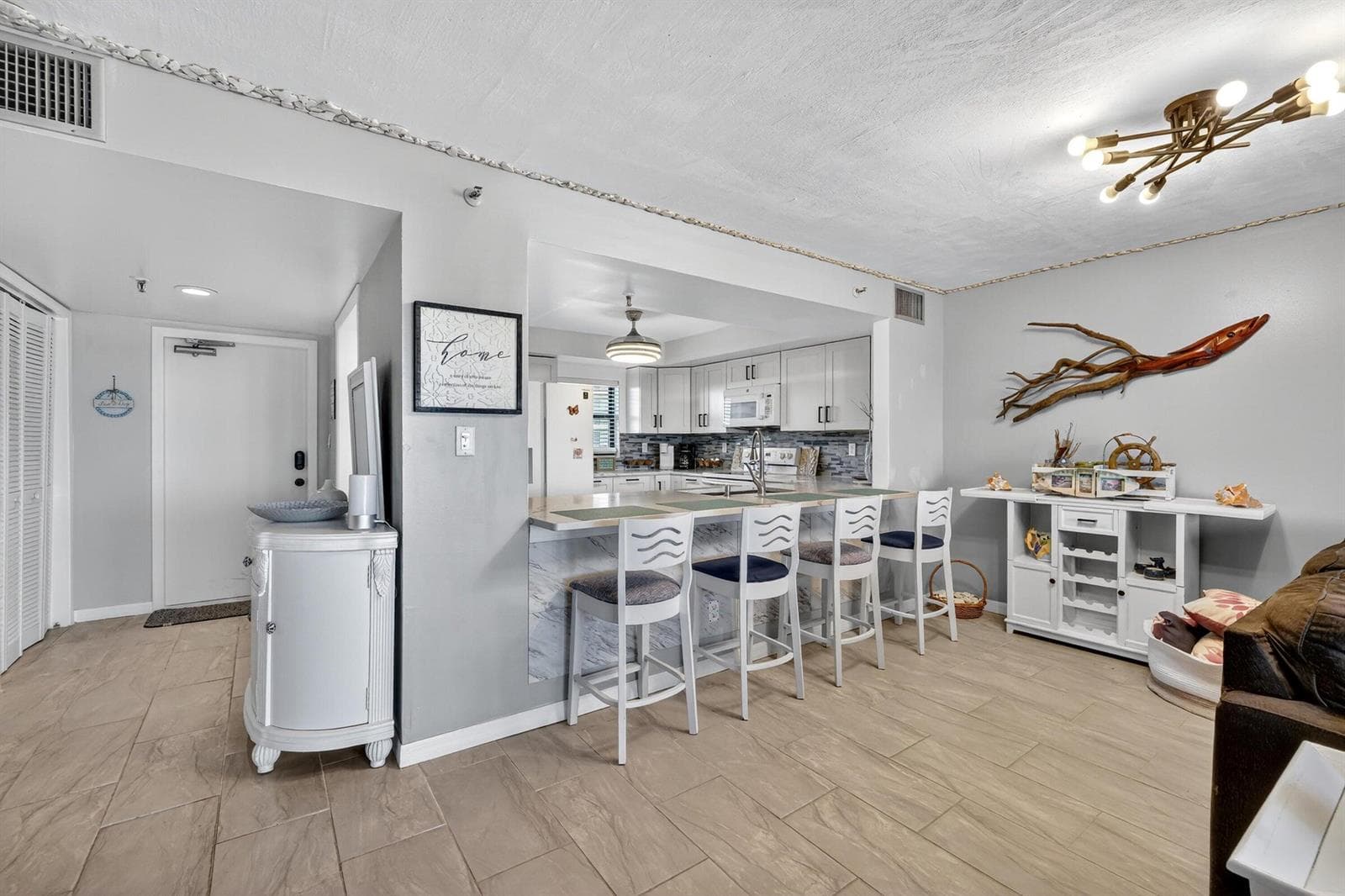 801 S Ocean Drive 910 photo 25
