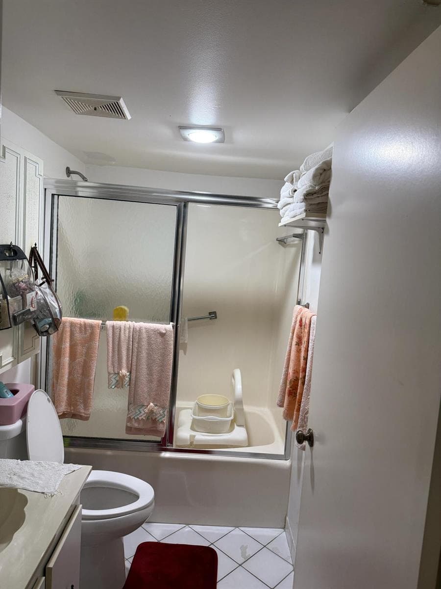 130 Lake Meryl Drive 126 photo 11