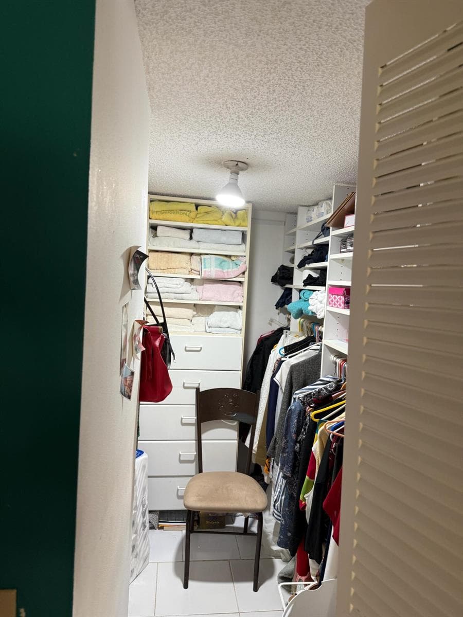 130 Lake Meryl Drive 126 photo 8