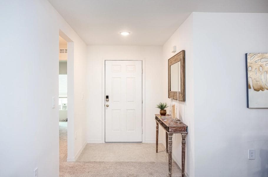 1394 Schumann Drive photo 4