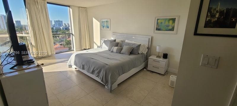 3600 Yacht Club Dr 1204 photo 24