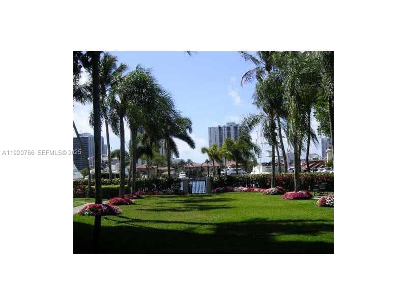 3600 Yacht Club Dr 1204 photo 10