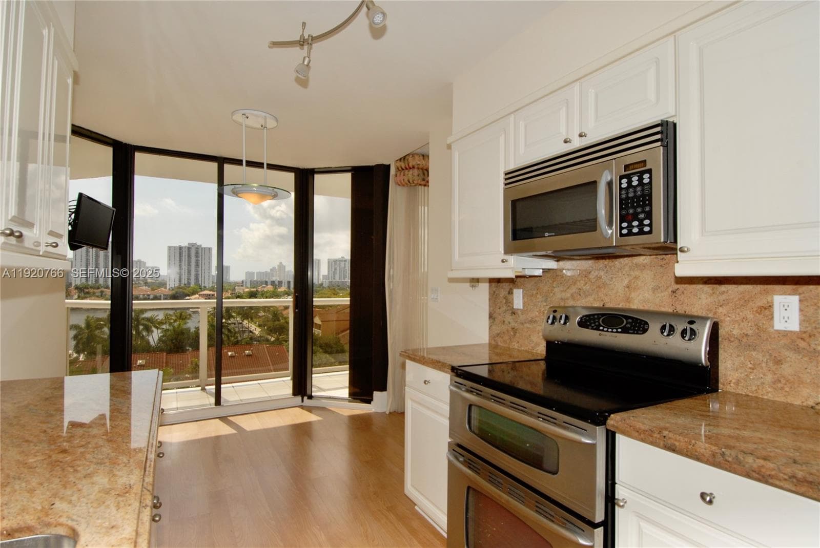 3600 Yacht Club Dr 1204 photo 18