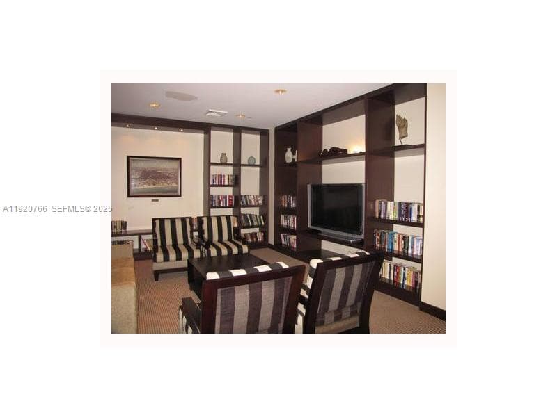 3600 Yacht Club Dr 1204 photo 4