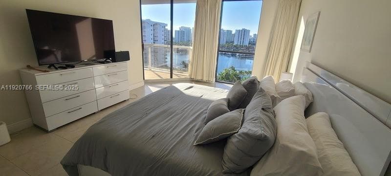 3600 Yacht Club Dr 1204 photo 25