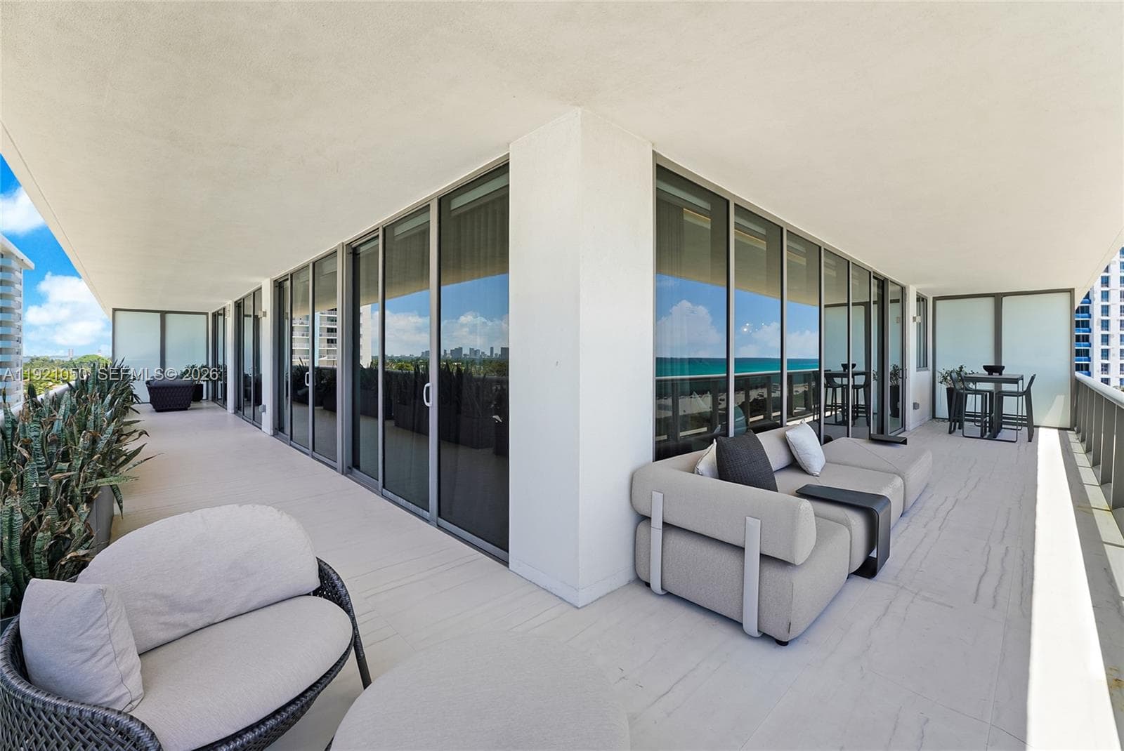 5875 Collins Ave 902 photo 24
