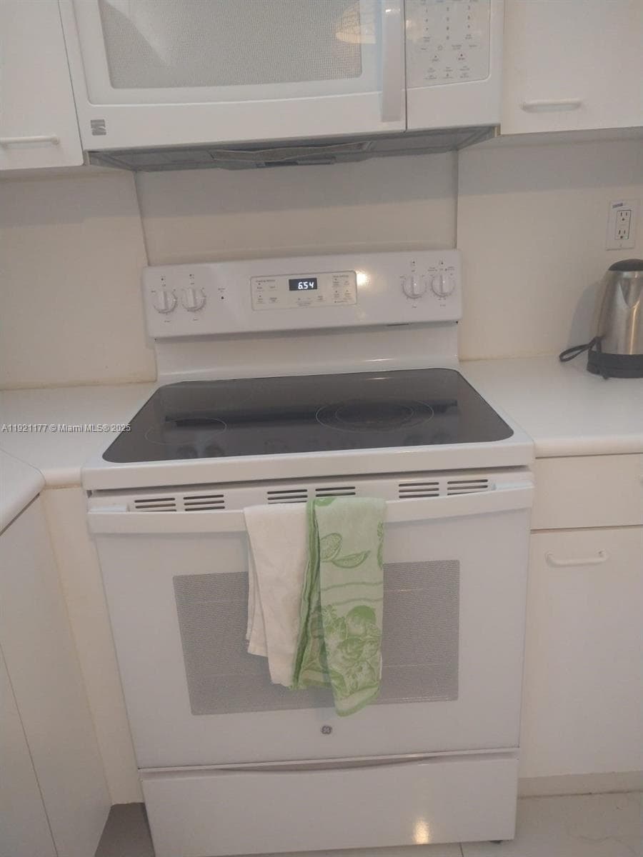 9341 Collins Ave 303 photo 5