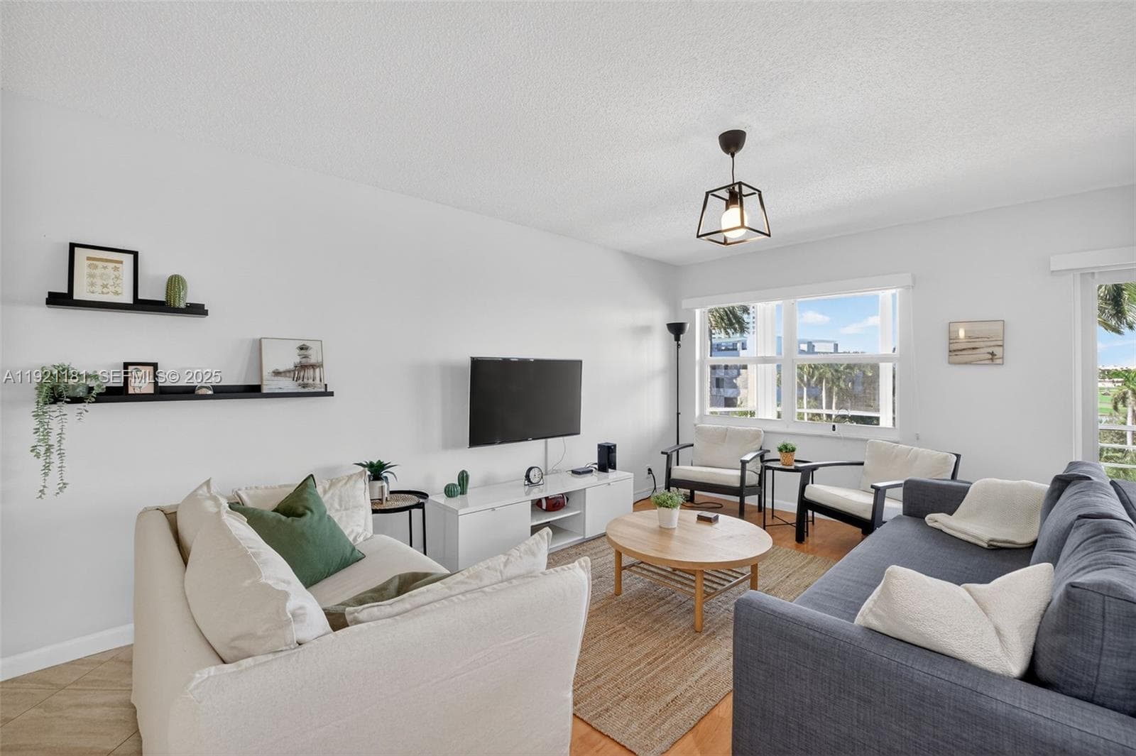 200 Diplomat Pkwy 531 photo 16