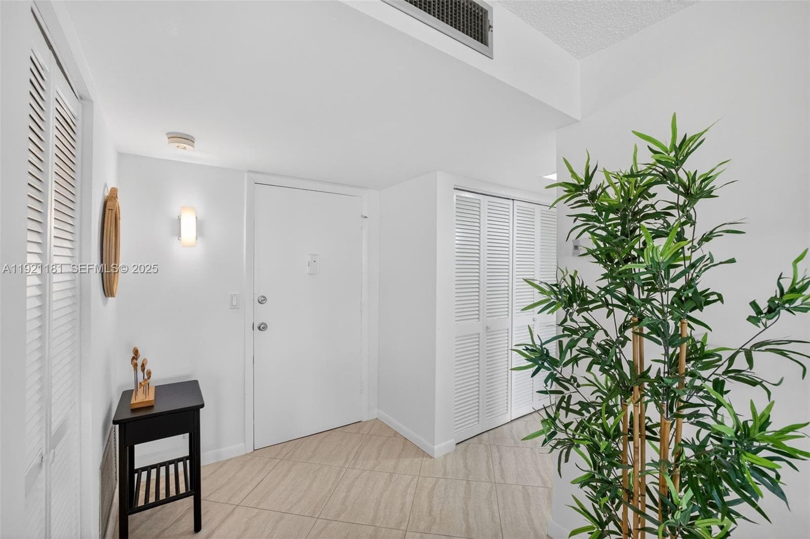 200 Diplomat Pkwy 531 photo 22