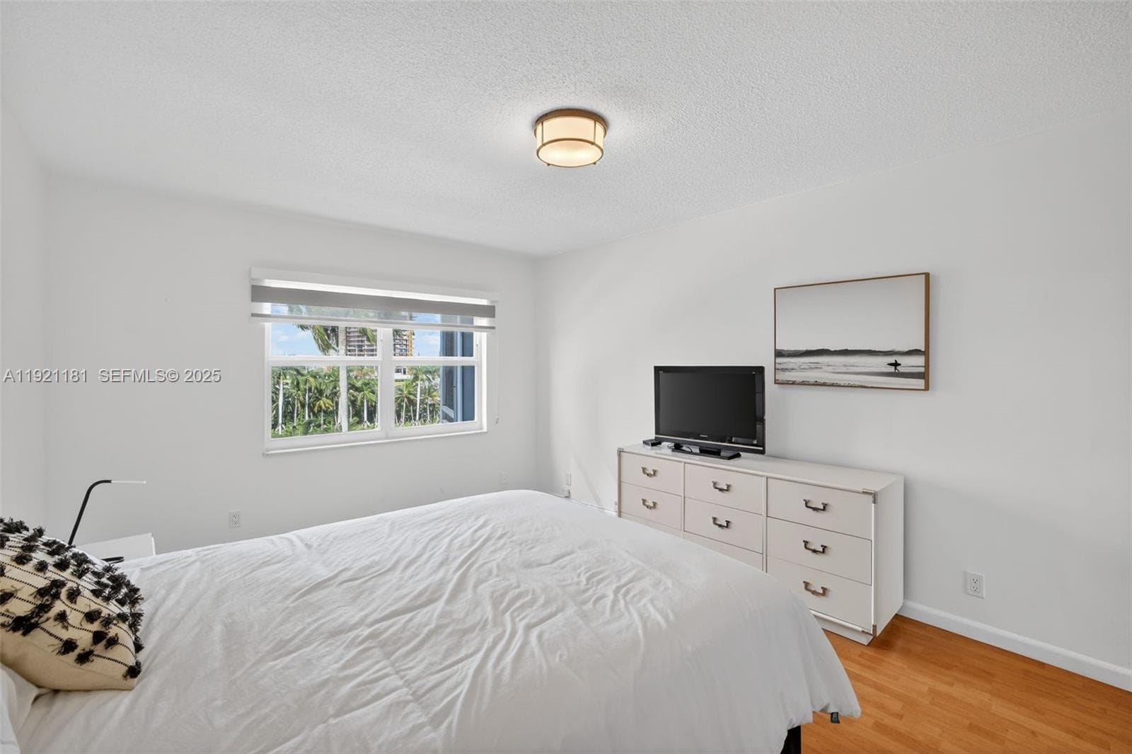 200 Diplomat Pkwy 531 photo 25