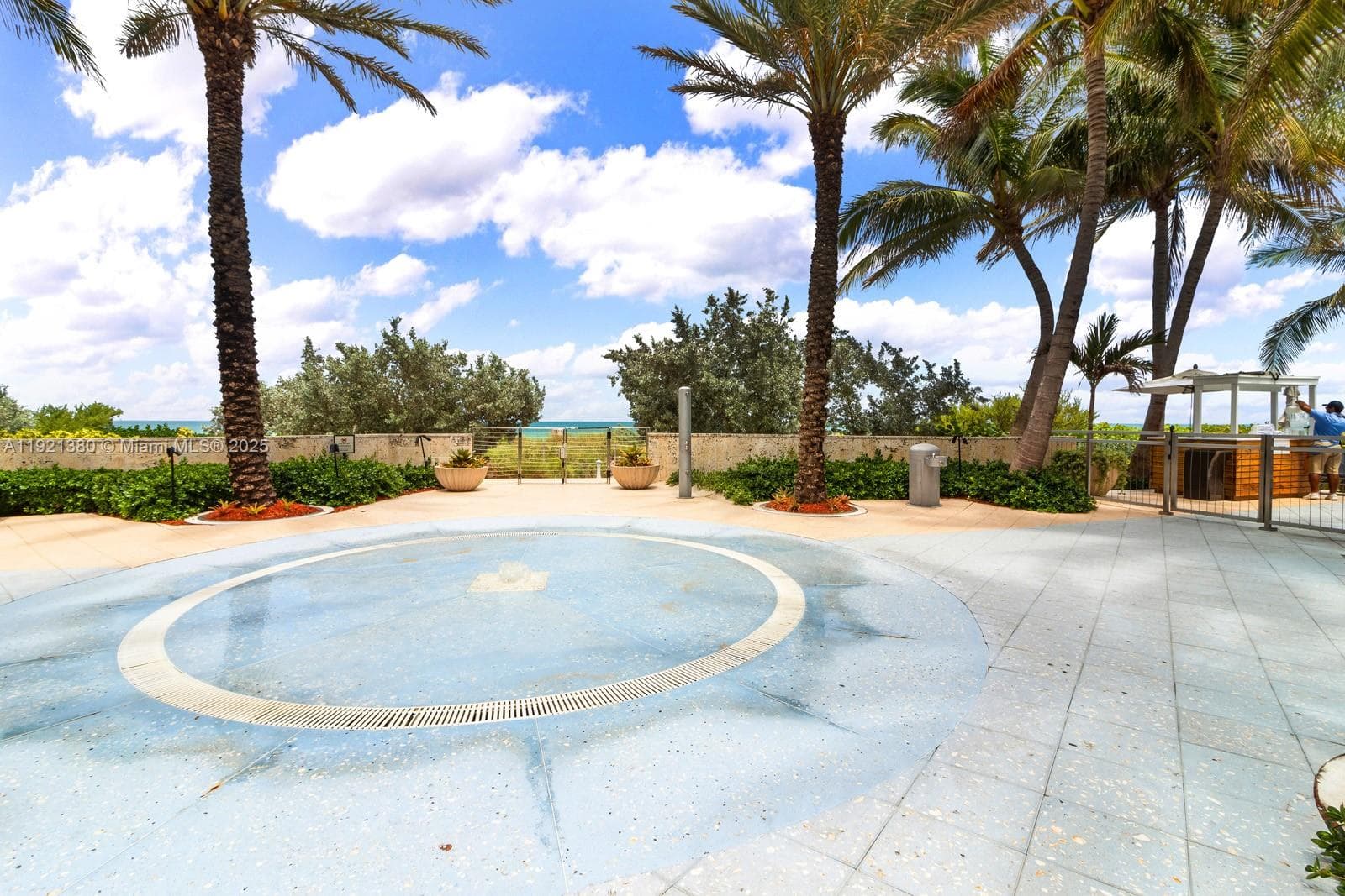 6801 Collins Ave 320 photo 7