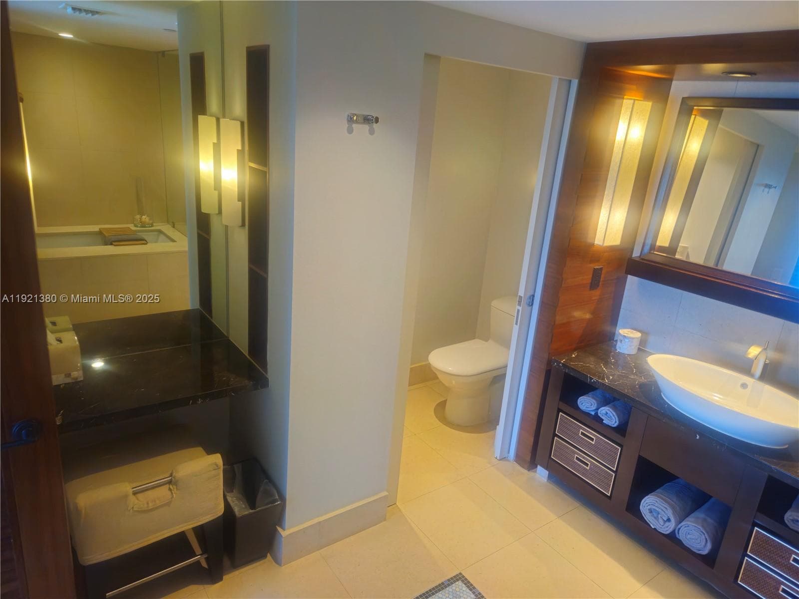 6801 Collins Ave 320 photo 20