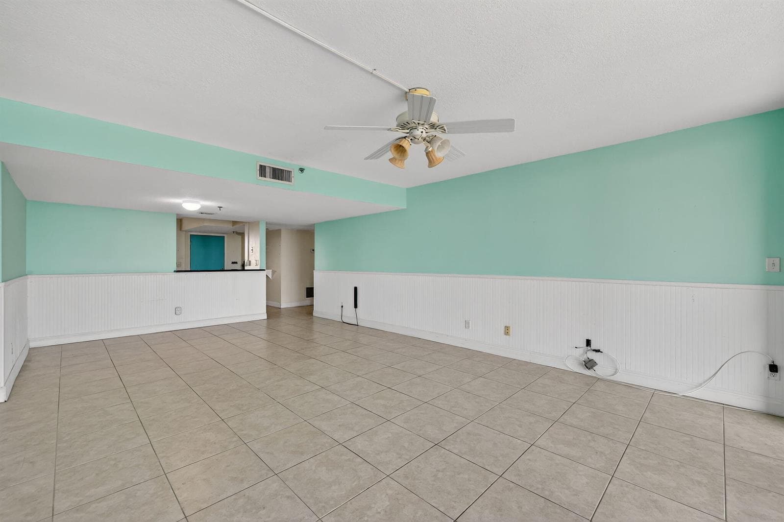 355 S Ocean Drive F-405 photo 13