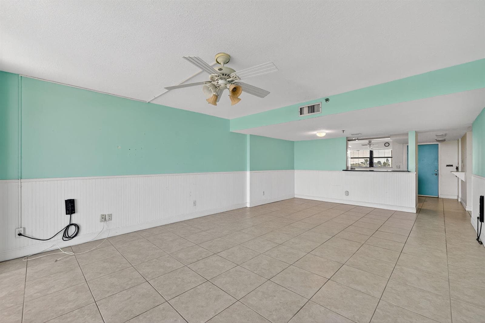 355 S Ocean Drive F-405 photo 14