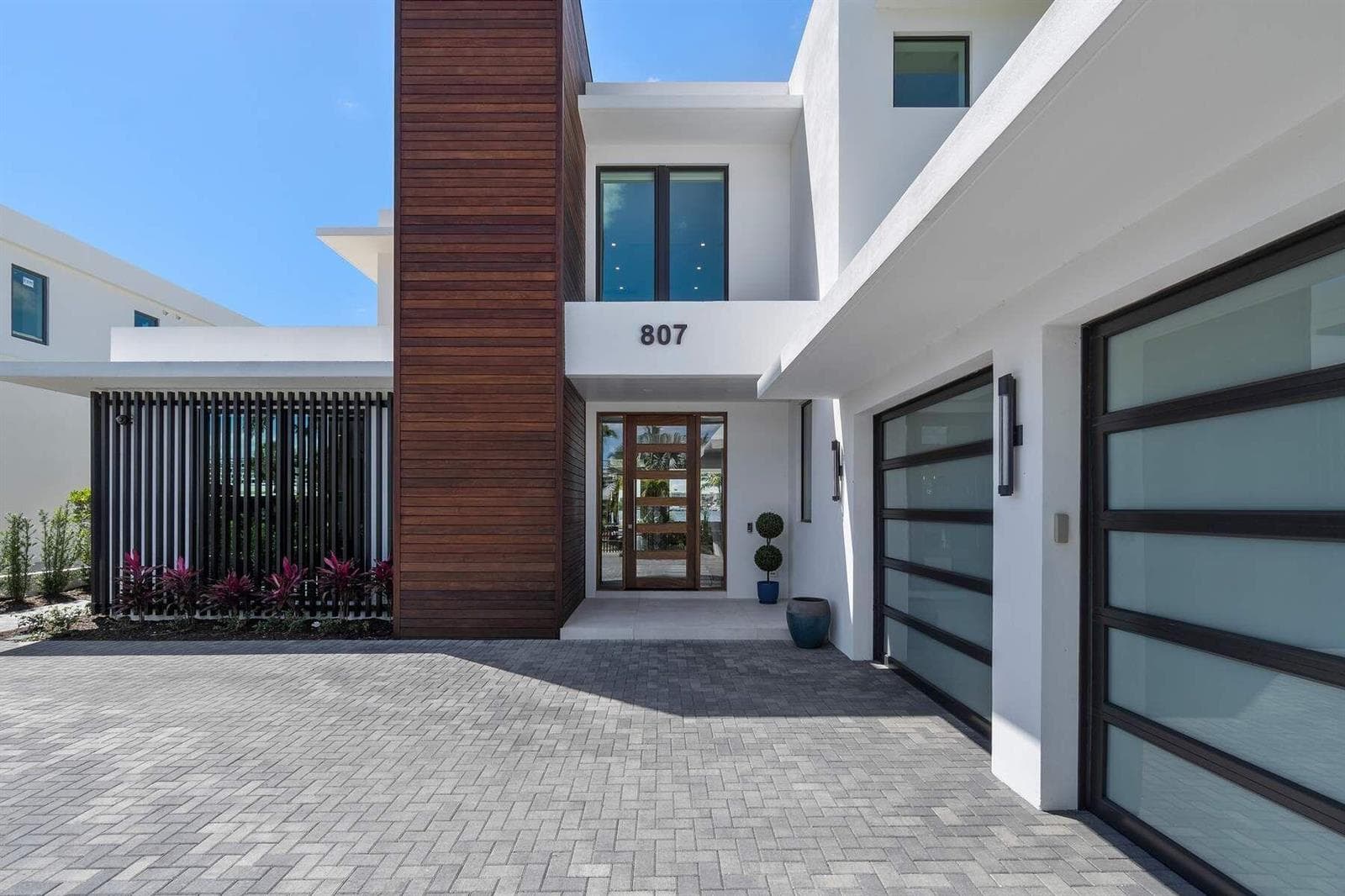 807 N Atlantic Drive photo 8