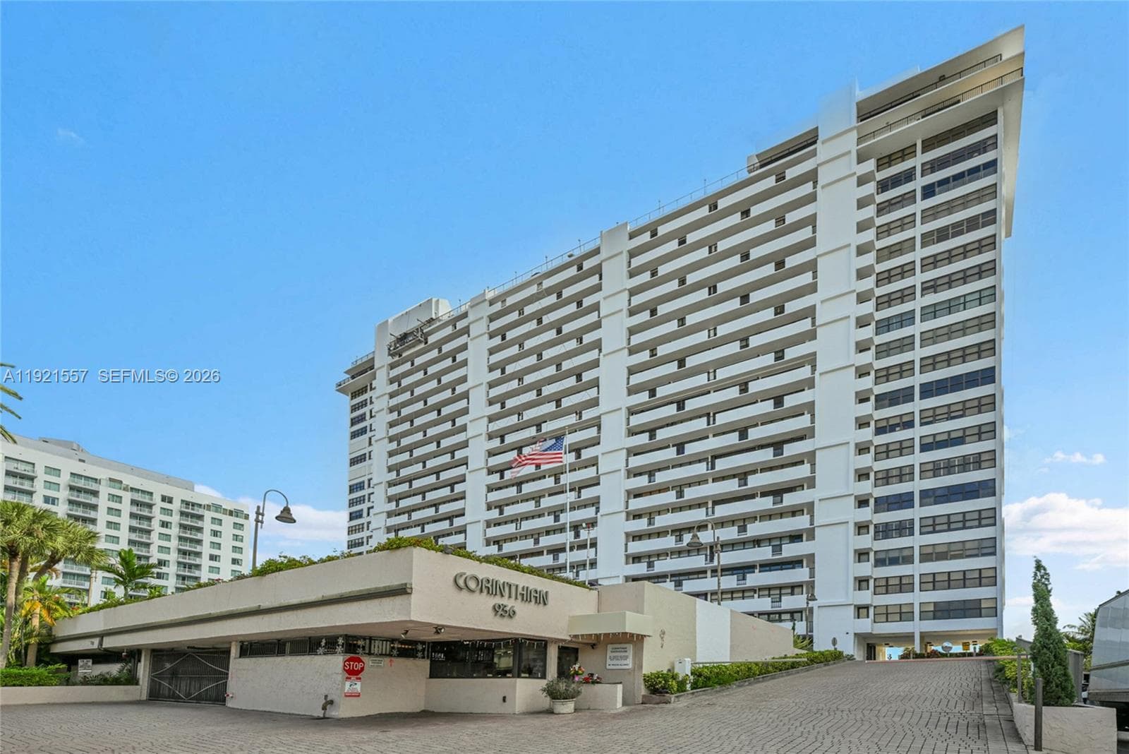 936 Intracoastal Dr 15H photo 3