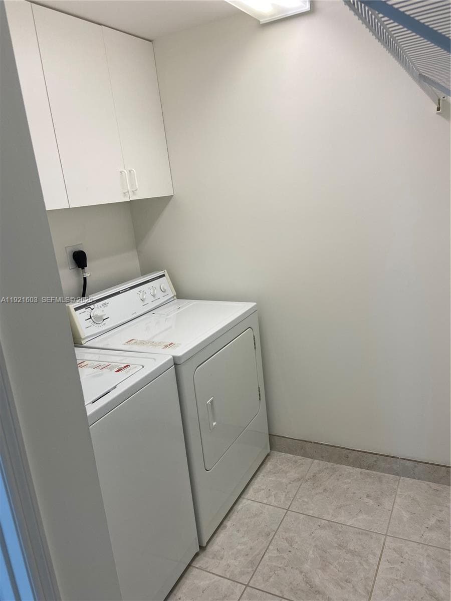 3370 Hidden Bay Dr 1914 photo 16