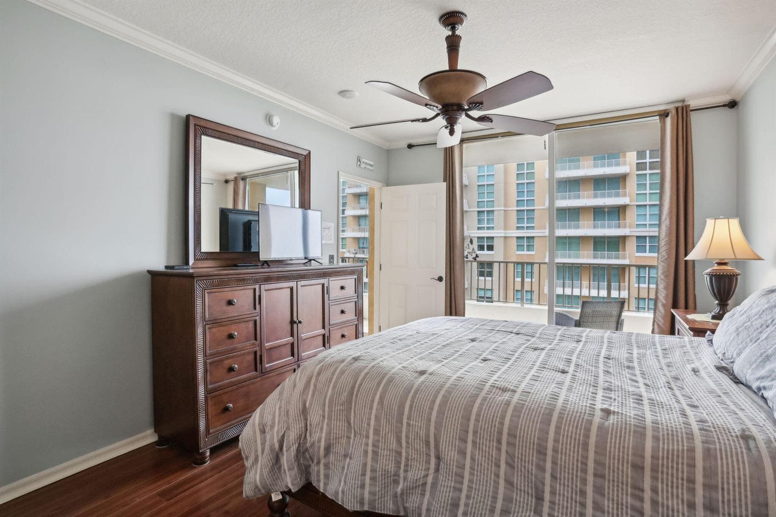 625 Casa Loma Boulevard 1103 photo 18