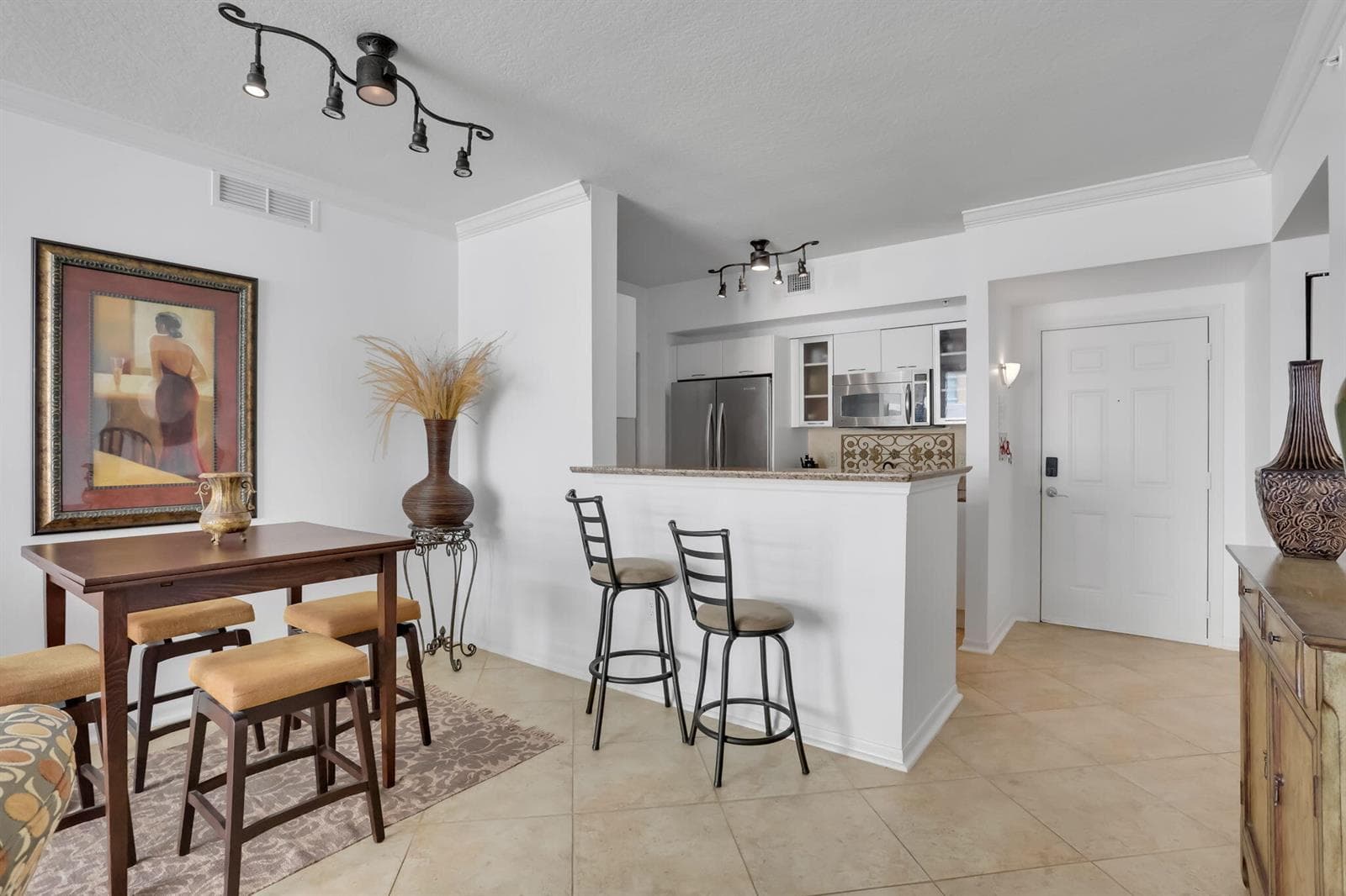 625 Casa Loma Boulevard 1103 photo 11
