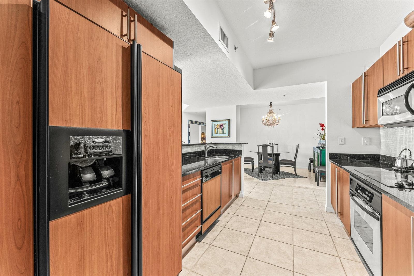 1551 N Flagler Drive 1415 photo 19