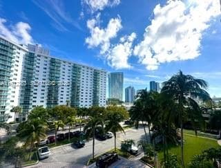 19390 Collins Ave 414 photo 1