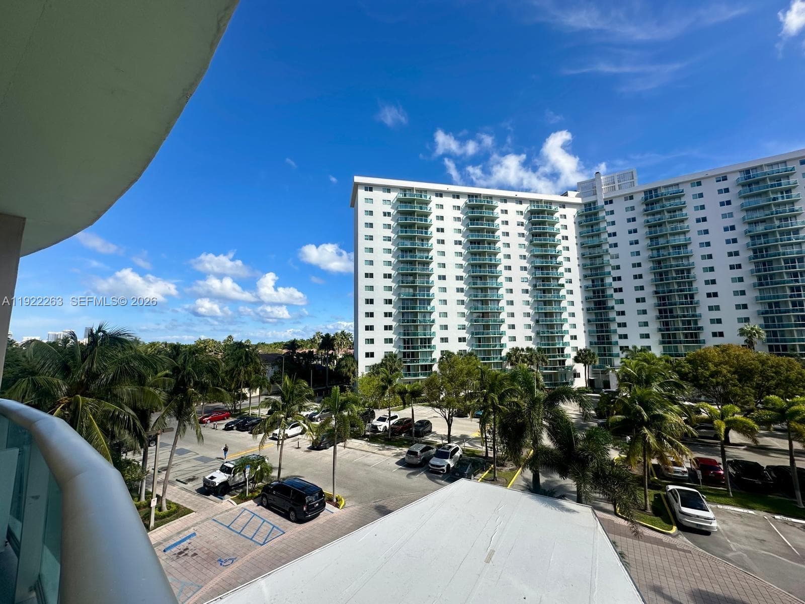 19390 Collins Ave 414 photo 21